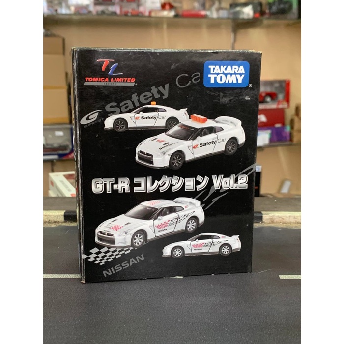 Tomica Limited Nissan GT-R Vol 2 Super GT Safety Car