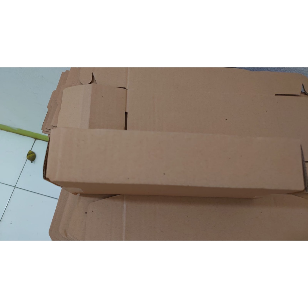 

Box | Kotak | Dus | Kardus Polos Packing 24x11x5 Tebal Murah