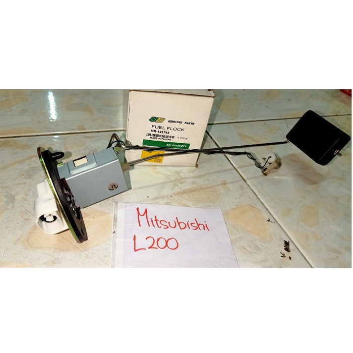 SPAREPART - Timbulan Tanki W/Sensor Mitsubishi L200 SM Taiwan AKSESORIS MOBIL - OTOMOTIF