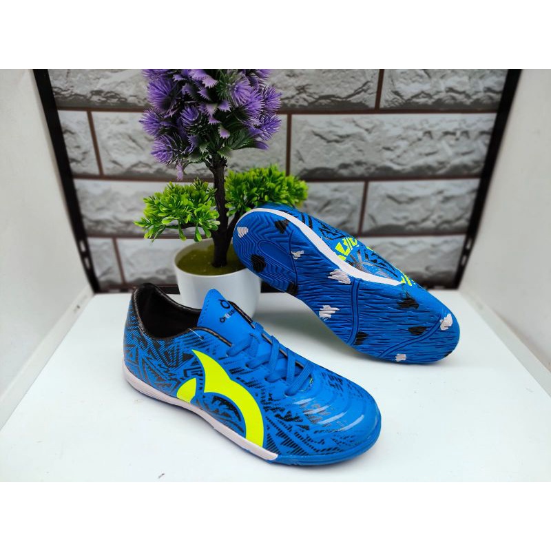 Sepatu Futsal Ortuseight Volt Batik Junior / Dewasa (Bonus Kaos Kaki Panjang)