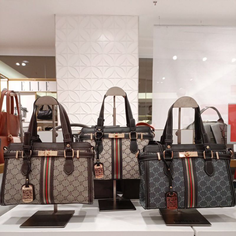 Terbaru Handbag Bellezza 19110 Original Counter Store Fashion Tas Wanita Jinjing Selempang Motif Sal
