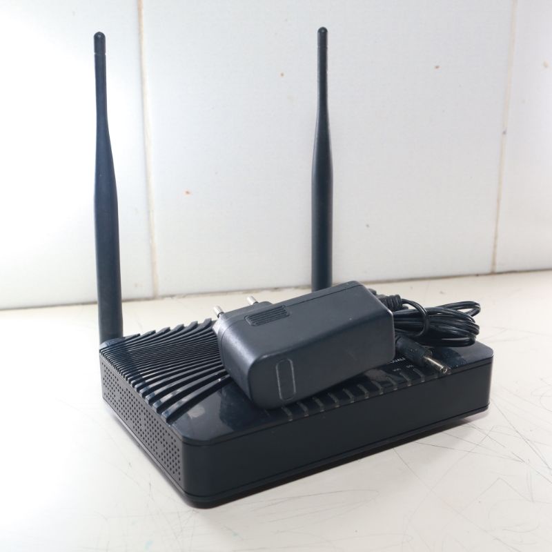 Modem ADSL Zyxel Router acces point