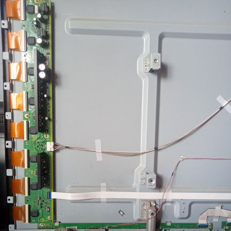 Y main plasma TV Panasonic TH-50x60G