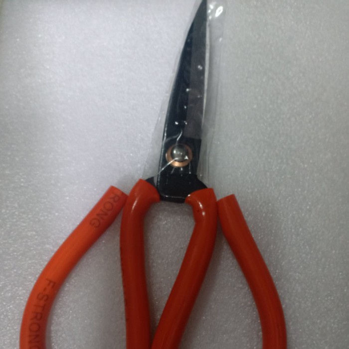 

Nikmati Gunting Bahan Kodok Merah. Murah