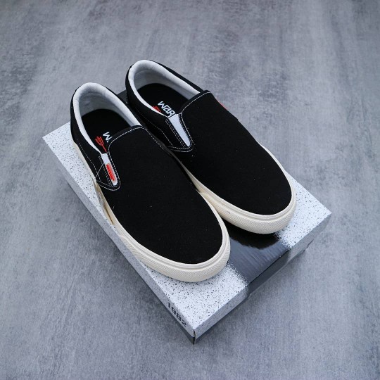 Sepatu WARRIOR  Arthur Slip on Black White / All White / All Black Original Sepatu Selop