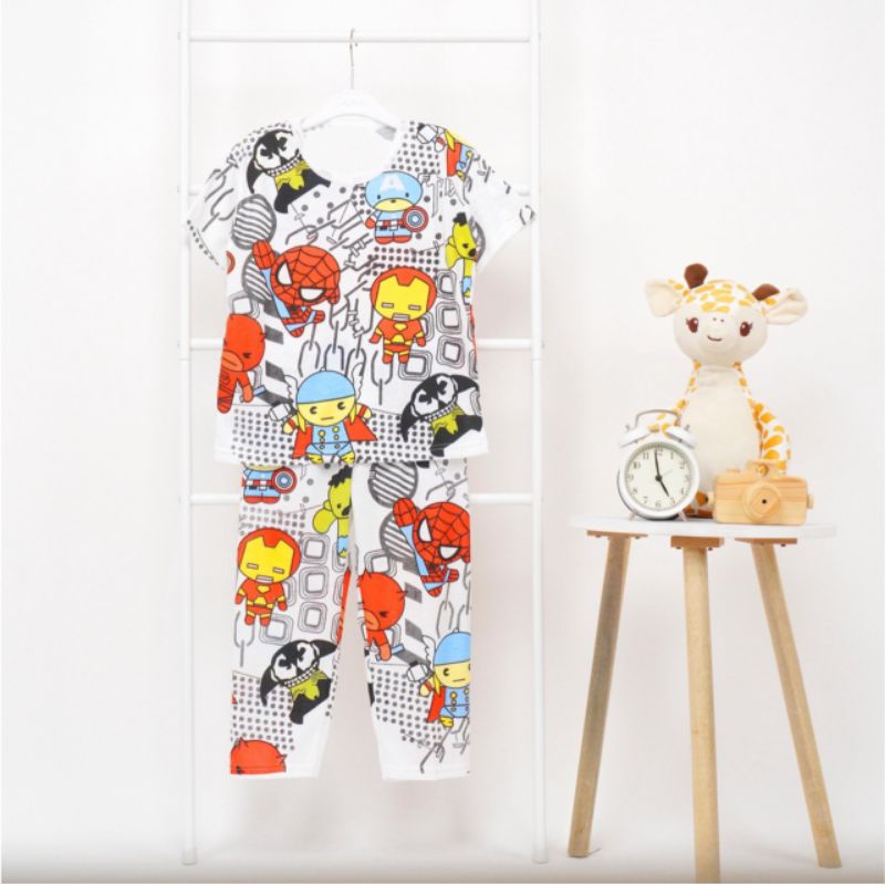 setelan anak laki laki/baju tidur anak laki laki motif avengers