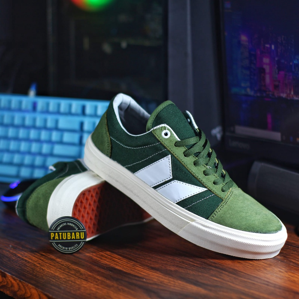 SEPATU PRIA MACBETH BOOMER HIJAU LIST PUTIH PREMIUM IMPORT VIETNAM BNIB BISA COD