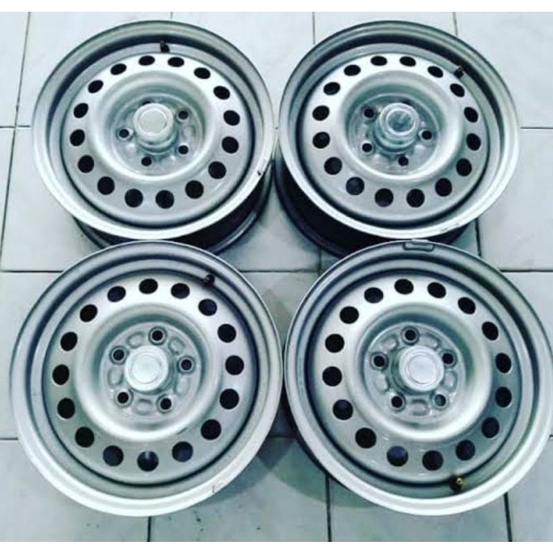 4 Velg Kaleng R15 PCD 5x114+ dop sahara  apv innova xpander grandmax megacarry taruna luxio L300 Rp 
