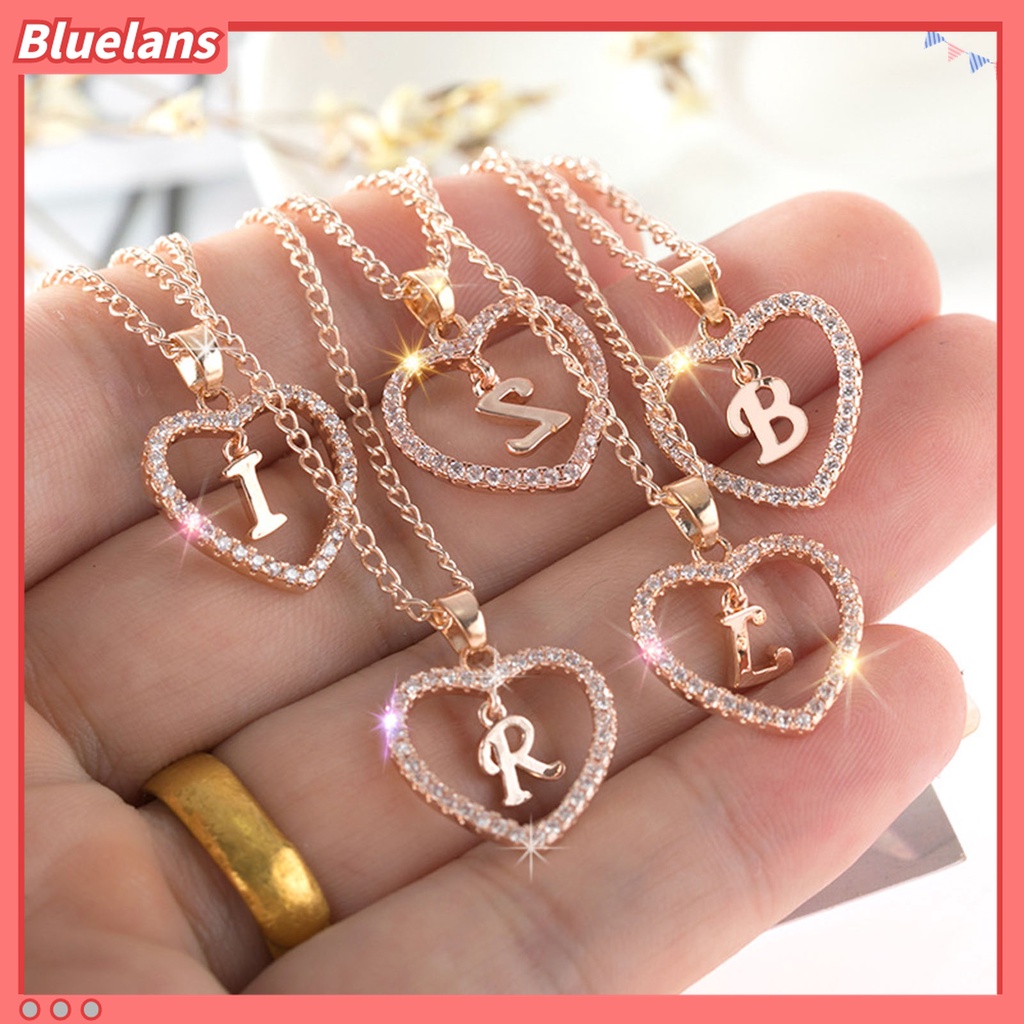 Kalung Dengan Liontin Hati 26 Huruf Aksen Berlian Imitasi Bahan Alloy Untuk Wanita