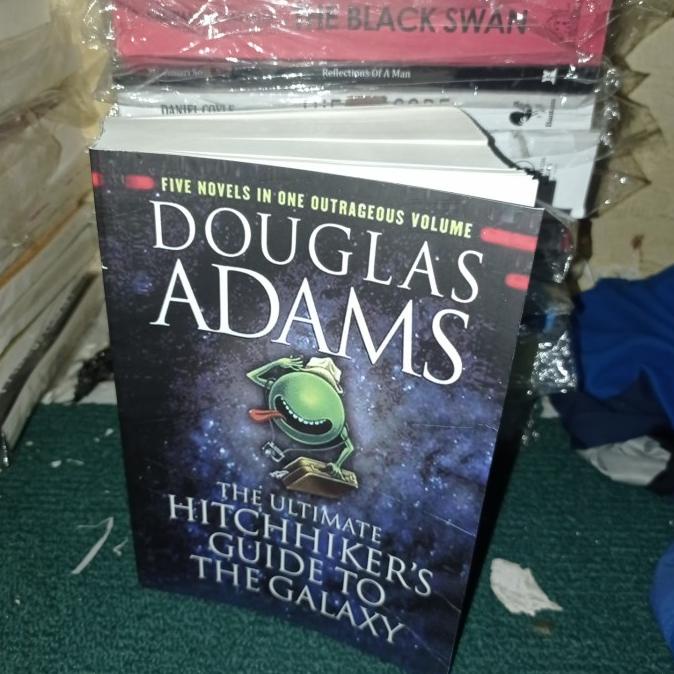 

Promo The Ultimate Hitchhiker'S Guide To The Galaxy