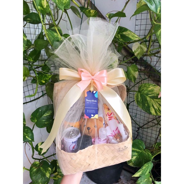 

READY Hampers Kesehatan Besek packing Tile cantik | Hampers Imun Booster Vitamin / Hampers Lahiran [ Baca Deskripsi ]