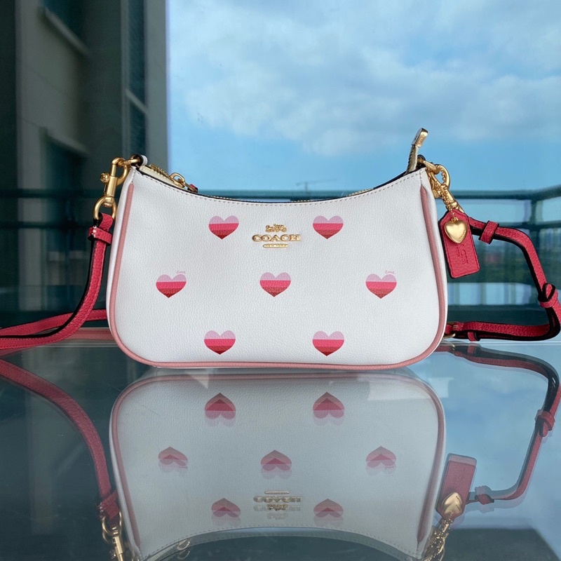 Coc Ca251 Teri Shoulder Bag With stripe Heart