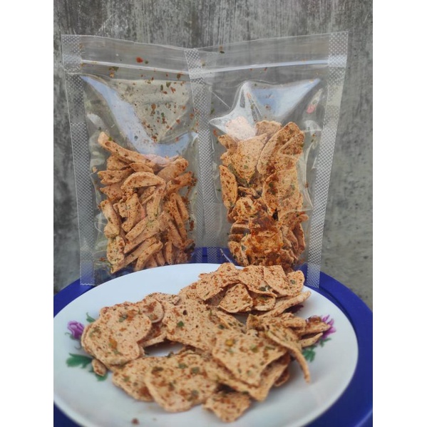 

cemilan basreng pedas daun jeruk