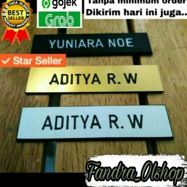 

PRODUK- PAPAN NAMA DADA PDH PNS SISWA AKRILIK / NAME TAG HITAM DOVE | GOLD | PUTIH PENITI PAKU MAGNET .