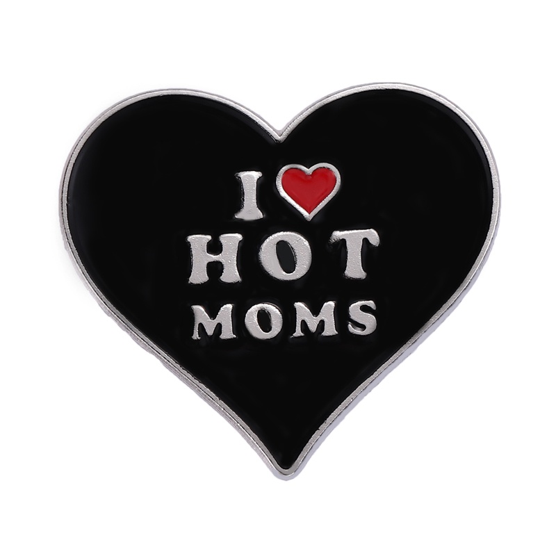 Bros Pin Enamel Desain I Love Mom Pasang Tas Ransel