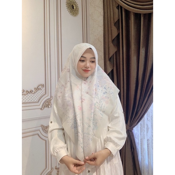 Glorious Scarf Series in Olive |  | Scarf hijab | Scarf premium | Scarf branded | Scarf printed | hi