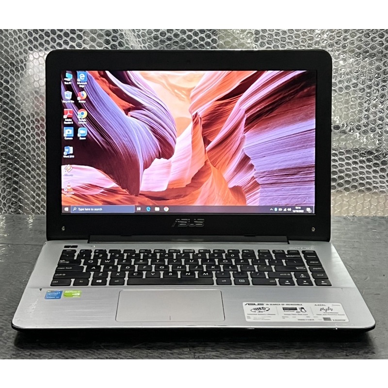 Laptop Asus A455L Core i3-5010U SSD NVIDIA GeForce 920M 2GB-64bit Layar 14inch Second