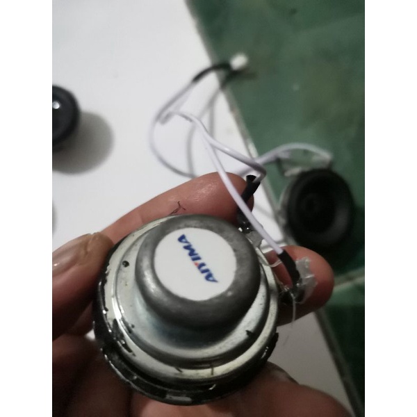 Speaker Aiyima 2Pcs x 5 watt 4 ohm 40mm 1.5 inch (penyok dikit, bekas lem) Normal