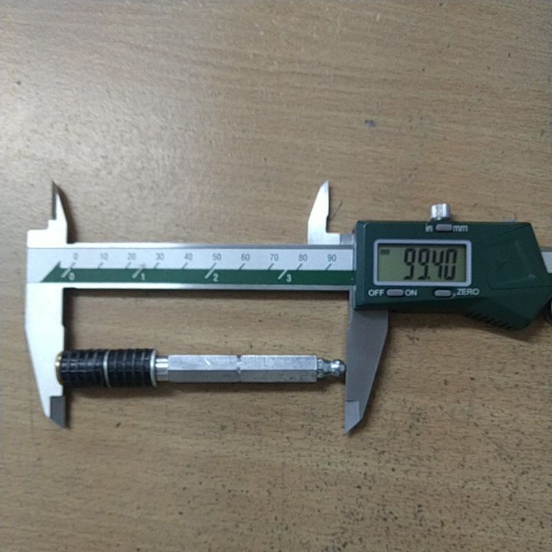 Packer Injeksi Beton Polyurethane Ukuran B8 Per 50 Pcs