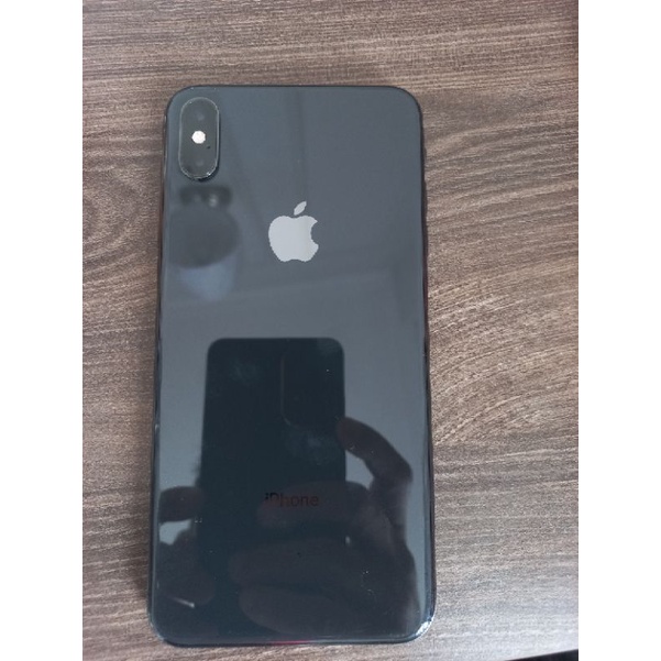 iphone xs max lock icloud