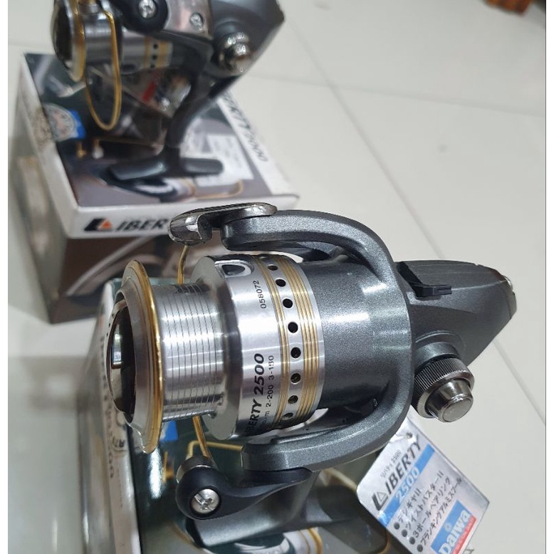 REEL DAIWA LIBERTY 2000 2500