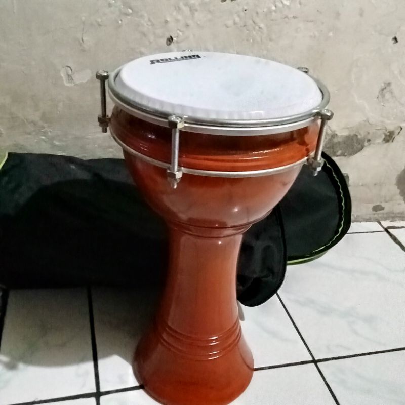 DumbukbatuRolling,darbuka kayu
