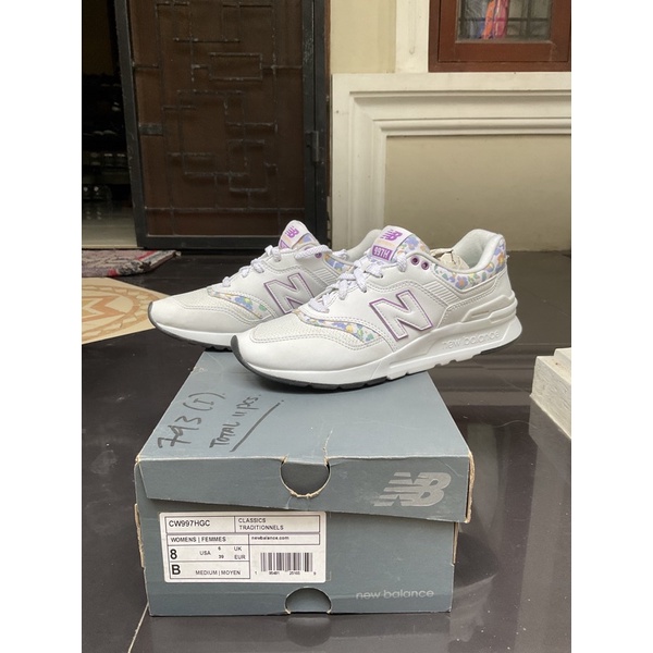 NB NEW BALANCE 997H ORIGINAL BNWT BNIB