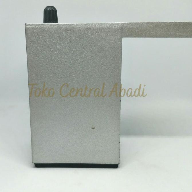 Kaki lemari dan sofa warna silver tinggi 8 cm