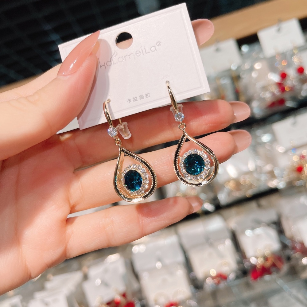 Anting Drops Hias Kristal Zirkon Buatan Warna Biru Gaya Retro Untuk Wanita