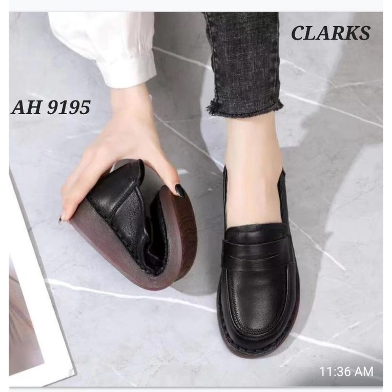 Sepatu Wanita Clarks AH 9195 / Sepatu Clarks wanita