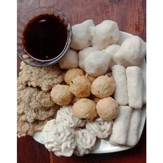 

Pempek asli palembang mantul ,pempek kecil campur, 25 buah (Telok,lenjer,kulit,kriting,adaan)