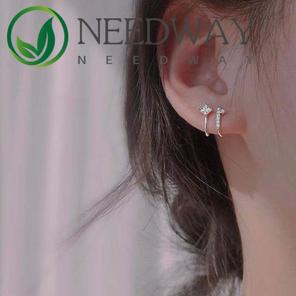 2pcs / set Anting Klip Telinga Berlian Imitasi Tanpa Lubang Gaya Minimalis