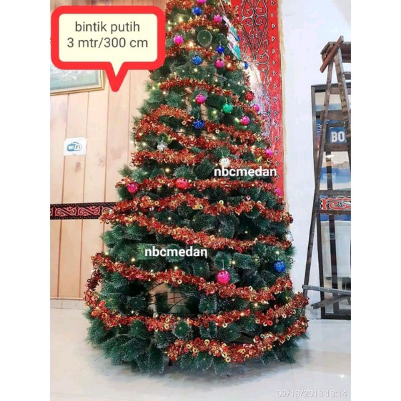 Pohon natal 3meter (10feet), harga pohon aja, tidak bisa cod