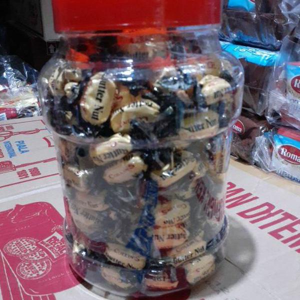 

Coden4N8z--Permen kacang /colins butternut toples 208 pcs