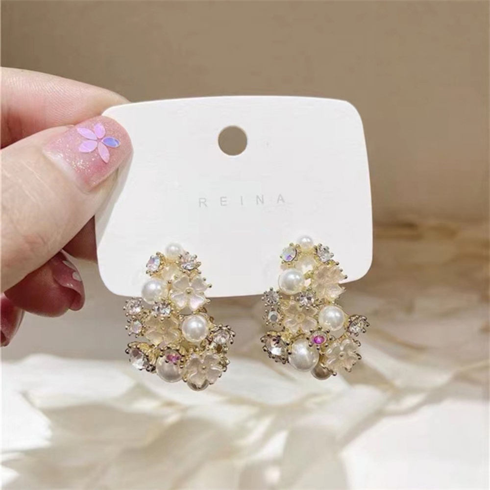 Anting Tusuk Motif Bunga Hias Mutiara Mewah Untuk Wanita