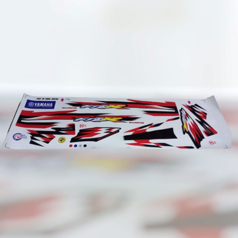 Striping Sticker Motor Yamaha fiz r Millenium Merah LIS F1 ZR MILLENIUM MERAH Printing Cutting Tahan