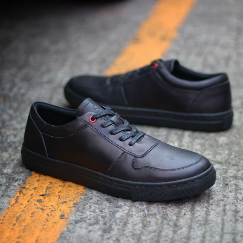 SNKR Sepatu Sneakers Kulit Pria Asli Leather Sneakers Men Casual Santai Hangout