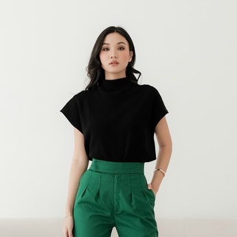 [TAVIA] CLAUDE KNIT TOP / BAJU RAJUT / KAOS WANITA / ATASAN WANITA