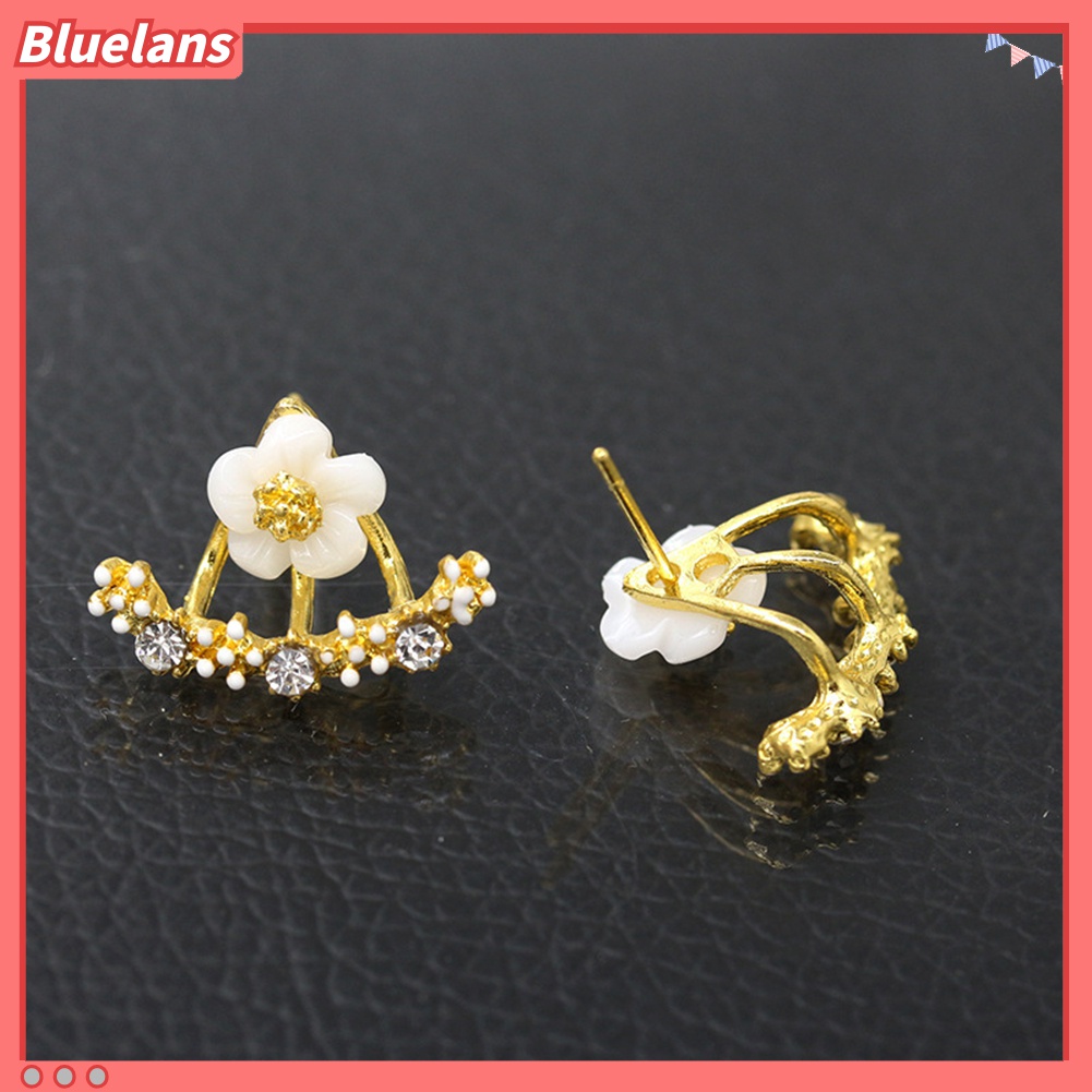 Anting Stud Desain Daisy Aksen Berlian Imitasi Untuk Wanita