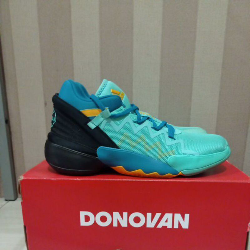 Sepatu Basket Adidas D.O.N ISSUE #2 Avatar Second