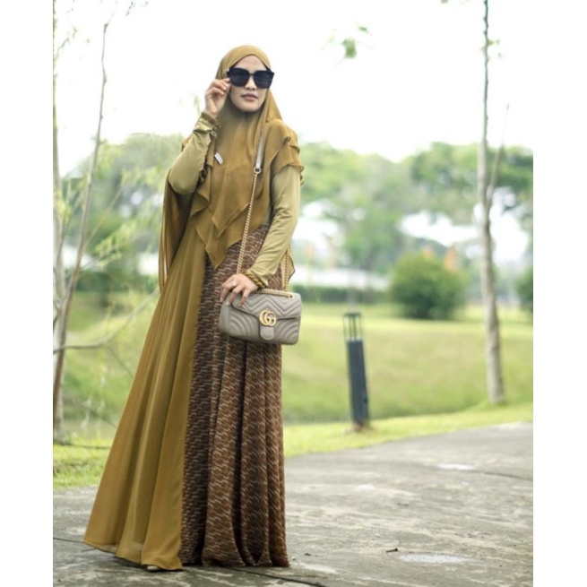 Preloved Gamis Hijab Kayunie