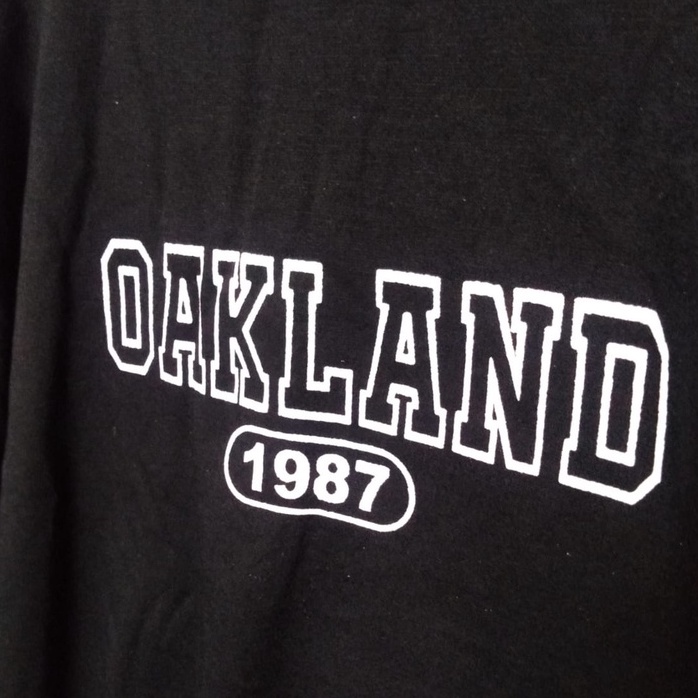 Sweater Crewneck SWeatshirt Oakland Cowok Cewek - OOTD