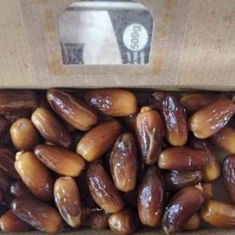 

TOP PRODUK Kurma Tunisia TUNIS MADU 500GR Non Tangkai Deglet Noor Premium Quality Dates SF5.