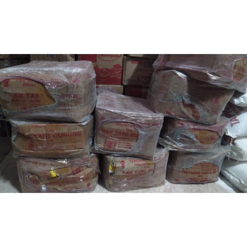 

Tepung Tapioka Pak Tani Gunung 1 dus isi 20 pcs