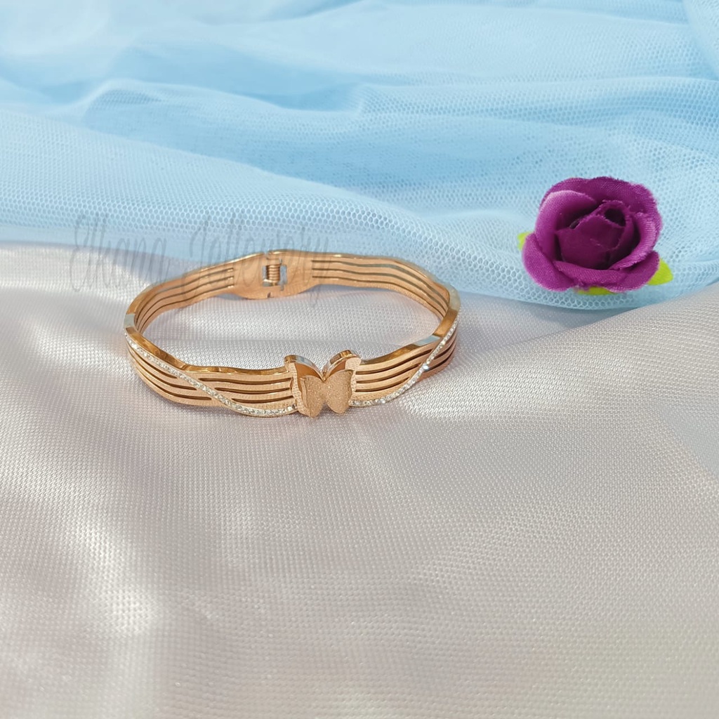 GELANG TITANIUM FASHIONABLE BUTTERFLY CANTIK Perhiasan super berkelas korea anti karat dan anti luntur