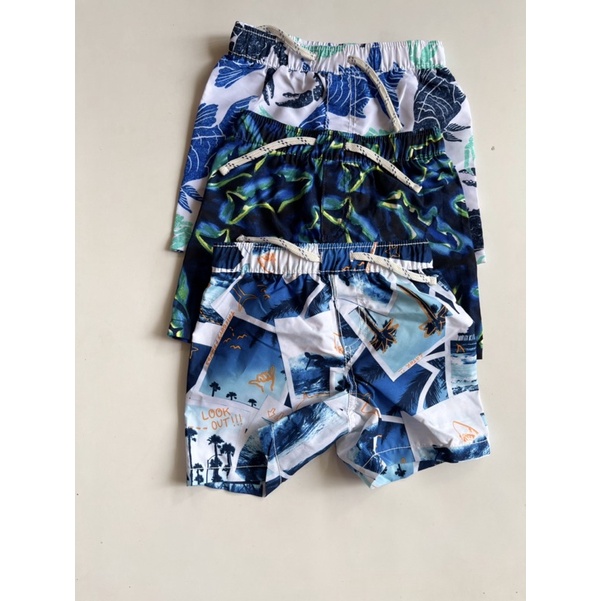 Celana pendek baby gap