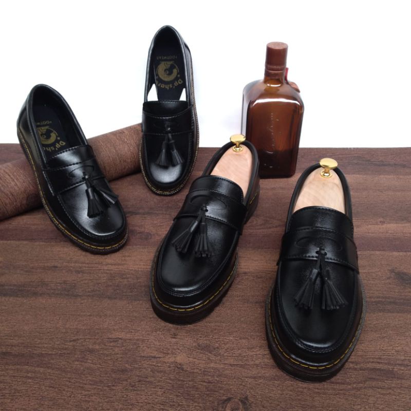 sepatu loafer pria