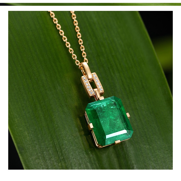 Goldkingdom Perhiasan Fashion Emas Asli Kadar 375 Bangkok Aksesoris Ready Stock Lapis Emas 18K Persegi Zamrud Zirkon Kalung Untuk Wanita Liontin Dengan Berlian