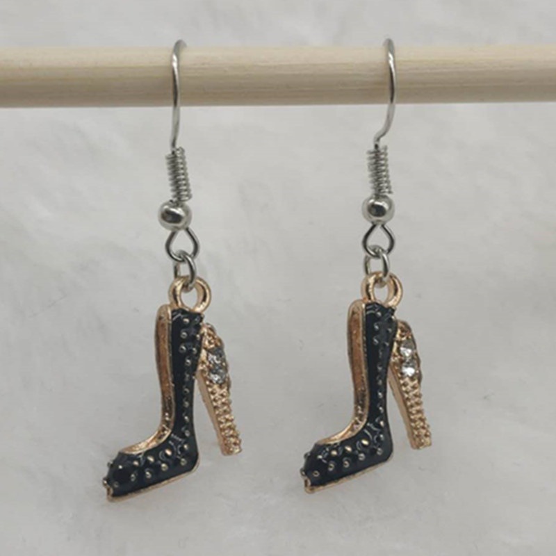 Anting Tusuk Bentuk Sepatu high Heels Lucu Untuk Wanita