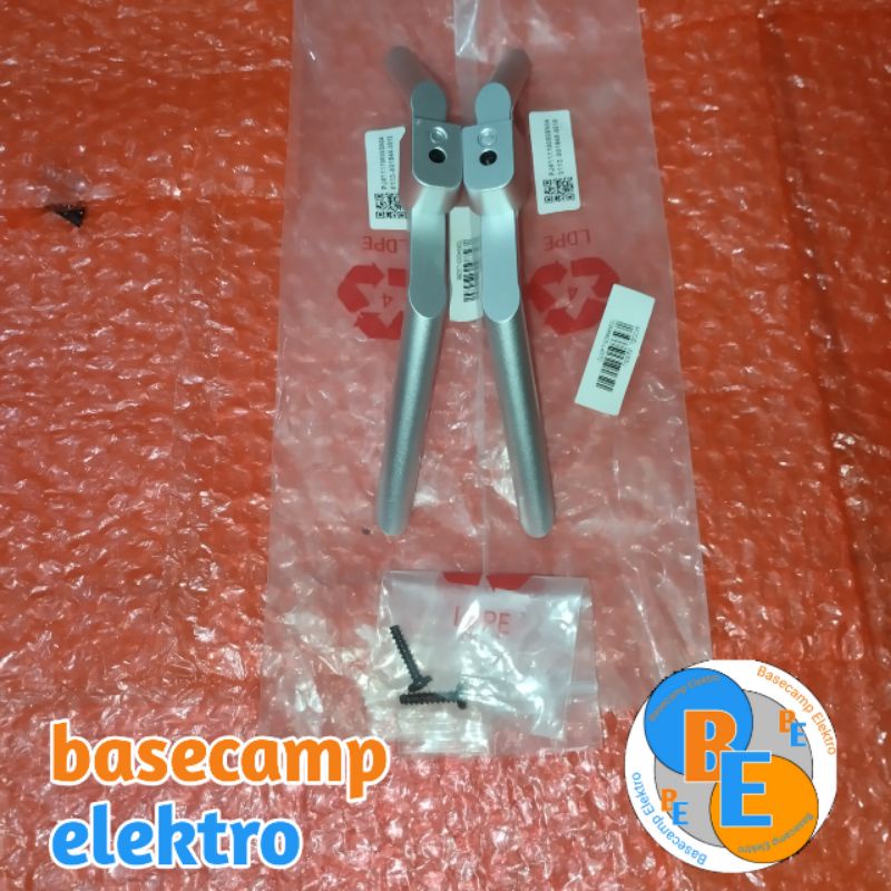 Kaki TV LED COOCAA 32S3U Smart TV New Gress Stand TV LED COOCAA 32S3U Dudukan TV LED COOCAA 32S3U Ka